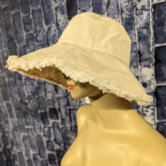 Olive & Pique Cream/Ivory Color Cotton Bucket Hat NWT - Picture 6 of 11